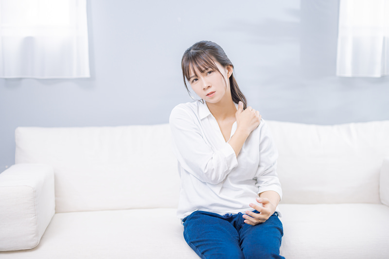 慢性的な疲労感のある様子